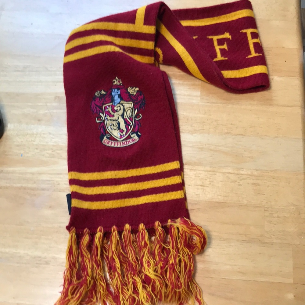 Harry Potter Gryffindor Scarf